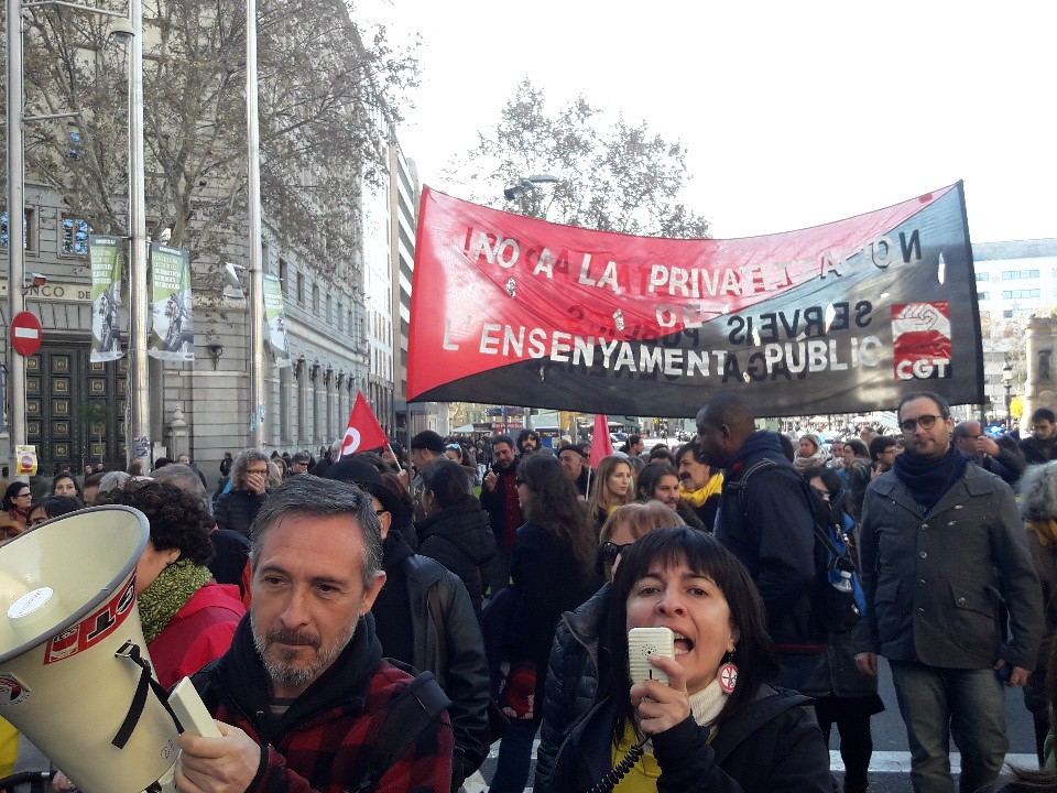 #17DEducatiu Manifestació #DefensemlaPública #EduquemSensePor